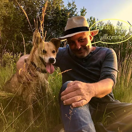 Hof Vierzehnender Im Hohen Venn - 70qm Fachwerk-studio - Grosses Wohn-schlafzimmer Mit Dachterrasse Und Kaminofen - Separate Kueche - Perfekt Fuer Paare - - Eifel - Hunde Willkommen - Islandpferde Apartmán *