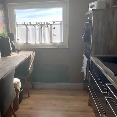 Apartament Hof Vierzehnender Im Hohen Venn - 70qm Fachwerk-studio - Grosses Wohn-schlafzimmer Mit Dachterrasse Und Kaminofen - Separate Kueche - Perfekt Fuer Paare - - Eifel - Hunde Willkommen - Islandpferde *