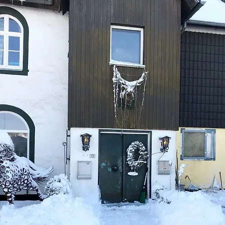 Hof Vierzehnender Im Hohen Venn - 70qm Fachwerk-studio - Grosses Wohn-schlafzimmer Mit Dachterrasse Und Kaminofen - Separate Kueche - Perfekt Fuer Paare - - Eifel - Hunde Willkommen - Islandpferde *