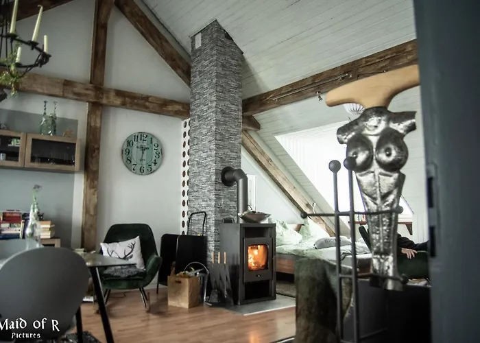 Hof Vierzehnender Im Hohen Venn - 70qm Fachwerk-studio - Grosses Wohn-schlafzimmer Mit Dachterrasse Und Kaminofen - Separate Kueche - Perfekt Fuer Paare - - Eifel - Hunde Willkommen - Islandpferde *