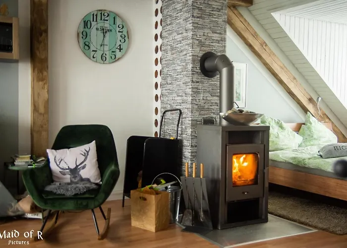 Apartament Hof Vierzehnender Im Hohen Venn - 70qm Fachwerk-studio - Grosses Wohn-schlafzimmer Mit Dachterrasse Und Kaminofen - Separate Kueche - Perfekt Fuer Paare - - Eifel - Hunde Willkommen - Islandpferde