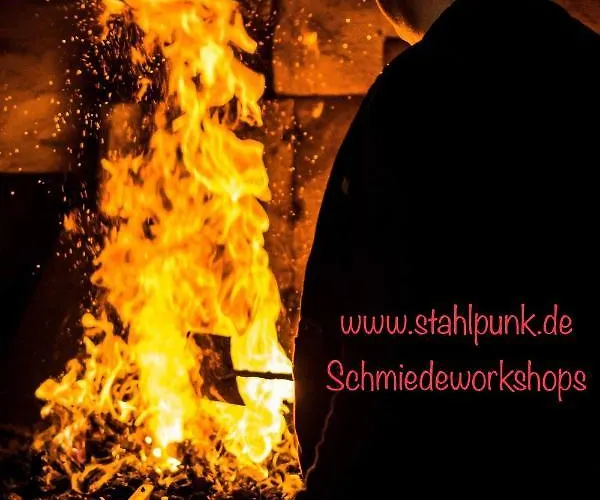 公寓 Hof Vierzehnender Im Hohen Venn - 70qm Fachwerk-studio - Grosses Wohn-schlafzimmer Mit Dachterrasse Und Kaminofen - Separate Kueche - Perfekt Fuer Paare - - Eifel - Hunde Willkommen - Islandpferde