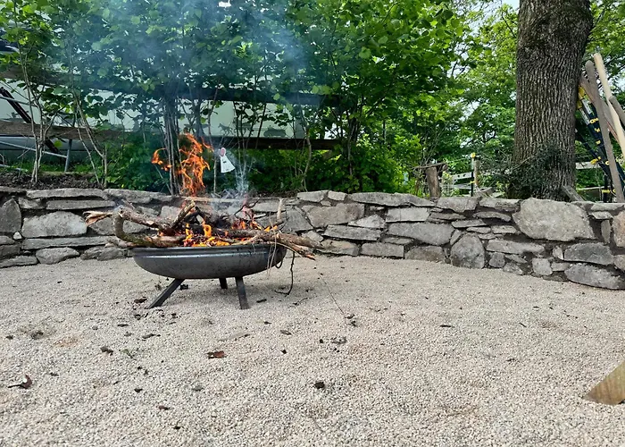 公寓 Hof Vierzehnender Im Hohen Venn - 70qm Fachwerk-studio - Grosses Wohn-schlafzimmer Mit Dachterrasse Und Kaminofen - Separate Kueche - Perfekt Fuer Paare - - Eifel - Hunde Willkommen - Islandpferde