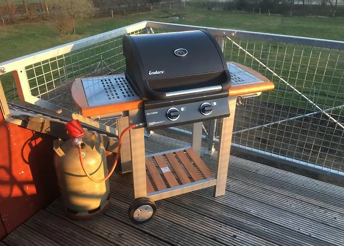 Hof Vierzehnender Im Hohen Venn - 70qm Fachwerk-studio - Grosses Wohn-schlafzimmer Mit Dachterrasse Und Kaminofen - Separate Kueche - Perfekt Fuer Paare - - Eifel - Hunde Willkommen - Islandpferde 公寓 蒙绍